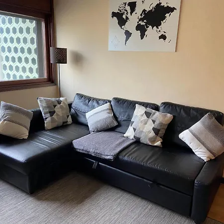 Spacious With Parking At Serralves *