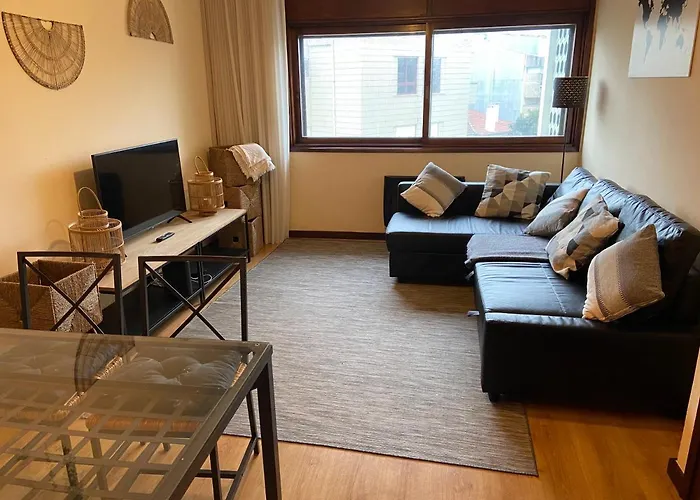 Apartment Spacious With Parking At Serralves *